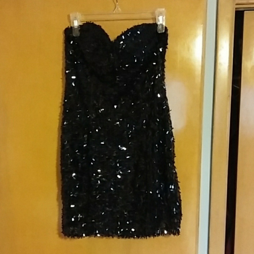 Strapless dress